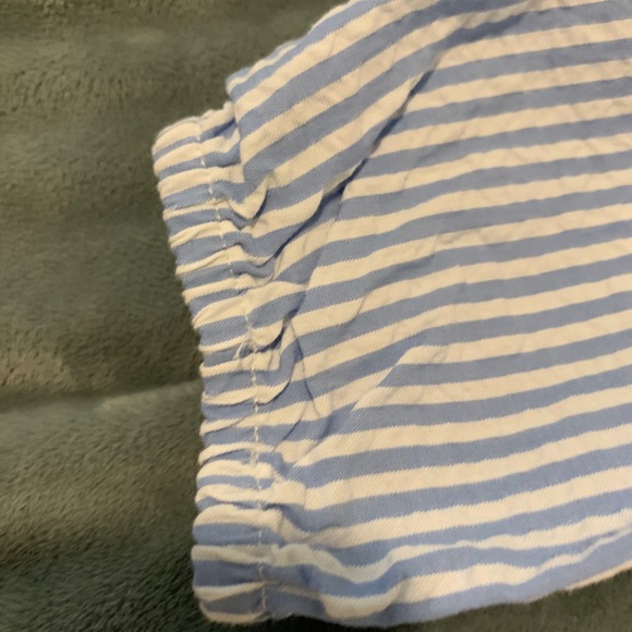 Crewcuts seersucker long sleeved top w/floral - Picture 4 of 7